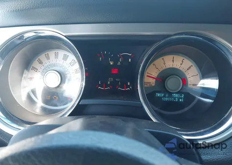 2011 Ford Mustang V6 Premium из США, поврежденный, VIN 1ZVBP8AM2B5166429